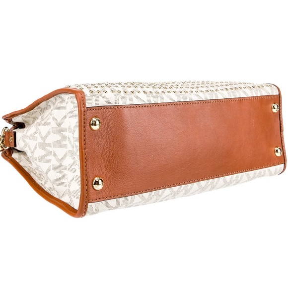 Michael Kors Large Hamilton Vanilla Studded NWT $498 Rare - Picture 2 of 5